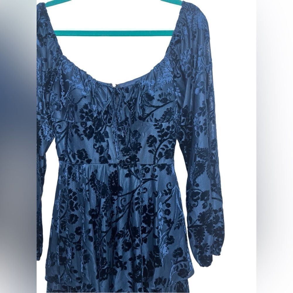 City Vibe Crushed Velvet Floral Long Sleeve Mini Dress Blue Size 5